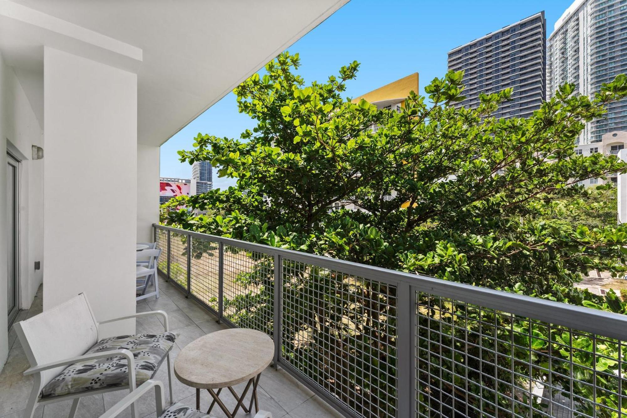 Modern Apartment In Edgewater Miami Room photo